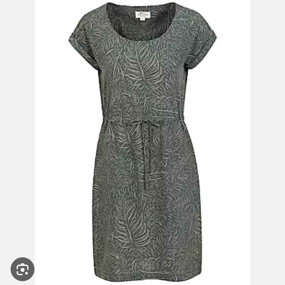 Chic Green Patterned Midi Dress